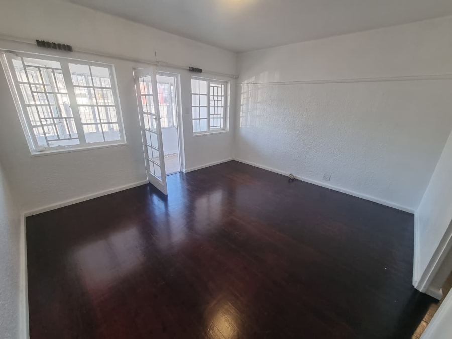 To Let 1 Bedroom Property for Rent in Mowbray Western Cape